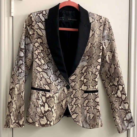 Zara Jackets & Blazers - Zara Snake Print Tuxedo Blazer